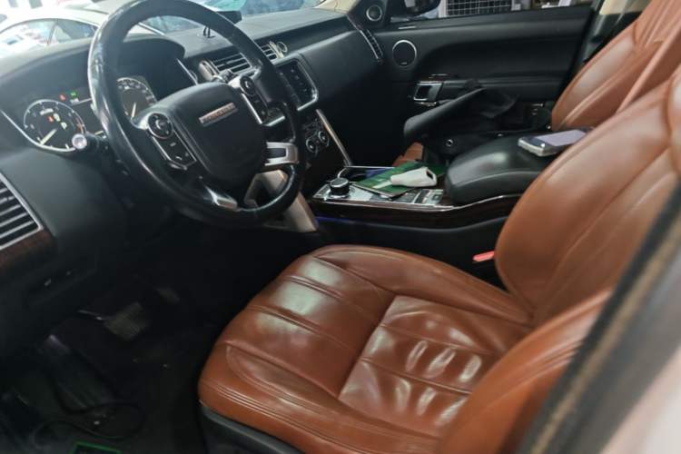 Used Land Rover Range 2014 3.0 SC V6 Vogue SE Long-Wheelbase Edition Left Front Seat
