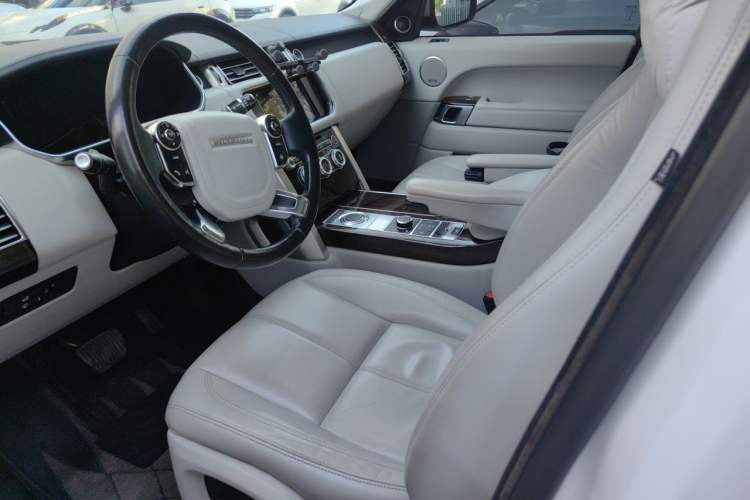 Used Land Rover Range  Left Front Seat