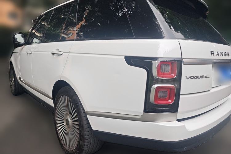 Used Land Rover Range 2014 3.0 SC V6 Vogue SE Rear Left 45 Deg
