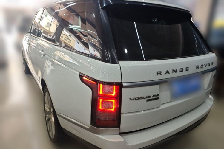 Used Land Rover Range 2014 3.0 SC V6 Vogue SE Long-Wheelbase Edition Rear Left 45 Deg