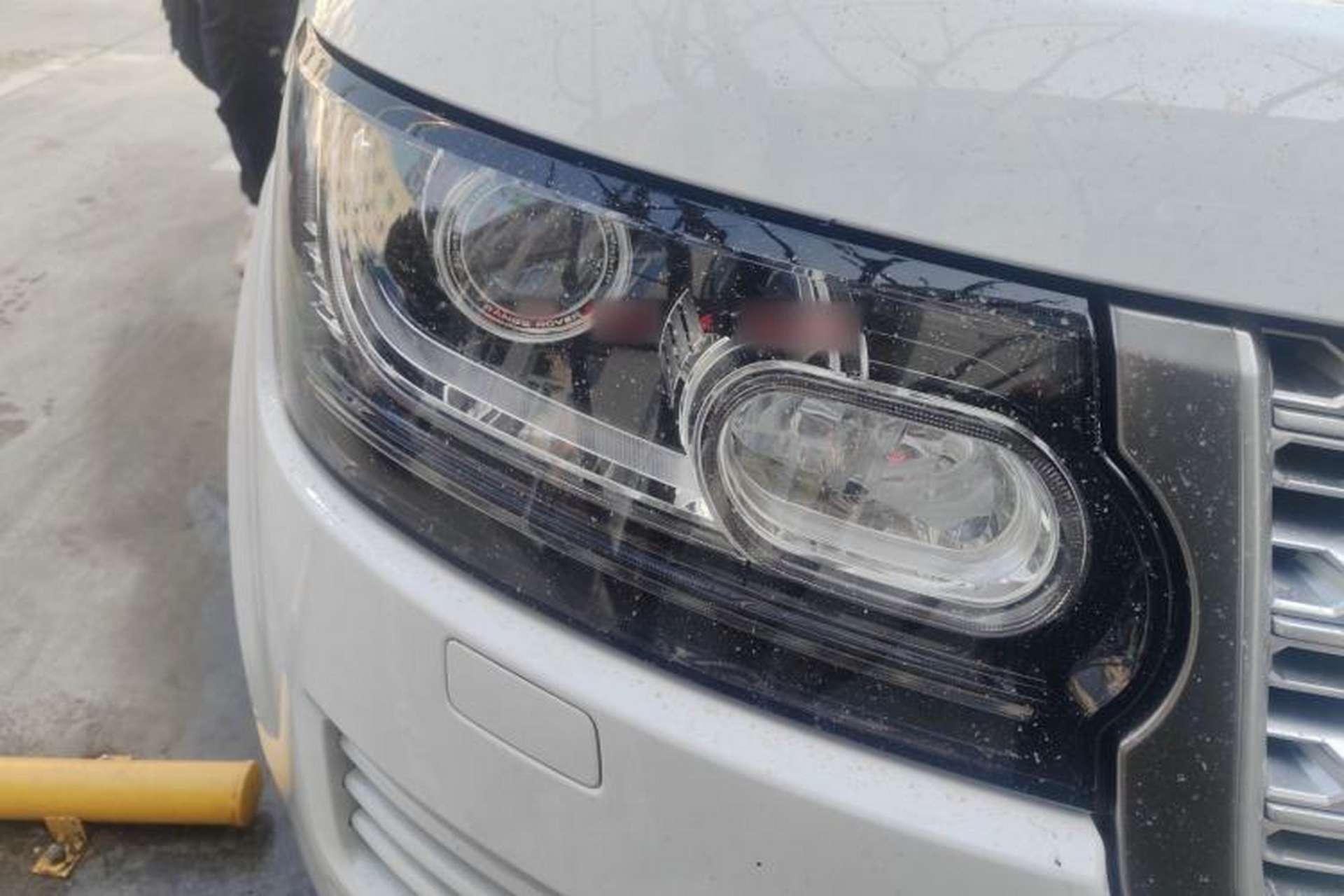 Used Land Rover Range 2014 Revised 3.0 SC V6 Vogue Right Front Headlight