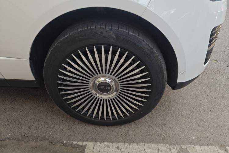 Used Land Rover Range 2014 3.0 SC V6 Vogue Right Front Wheel Hub