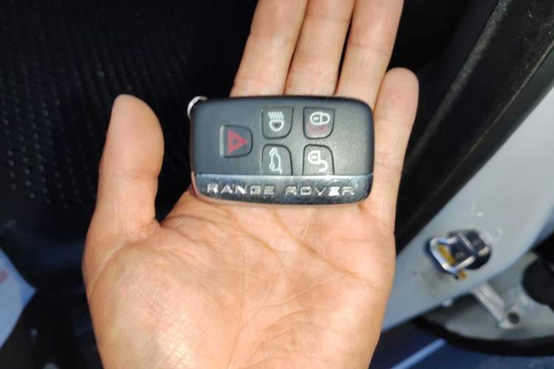 Used Land Rover Range 2014 Revised 3.0 SC V6 Vogue Vehicle Key