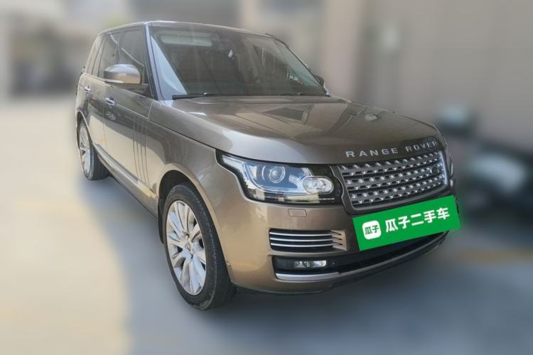 Used Land Rover Range 2014 3.0 SC V6 Vogue SE Front Right 45 Deg