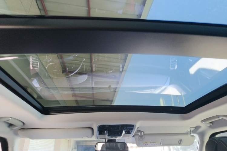 Used Land Rover Range 2014 3.0 SC V6 Vogue SE Headliner