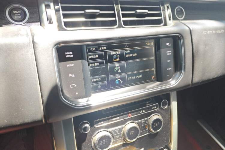 Used Land Rover Range  Audio And AC Panel