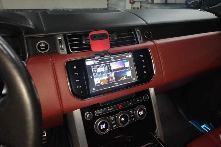 Used Land Rover Range  Audio And AC Panel