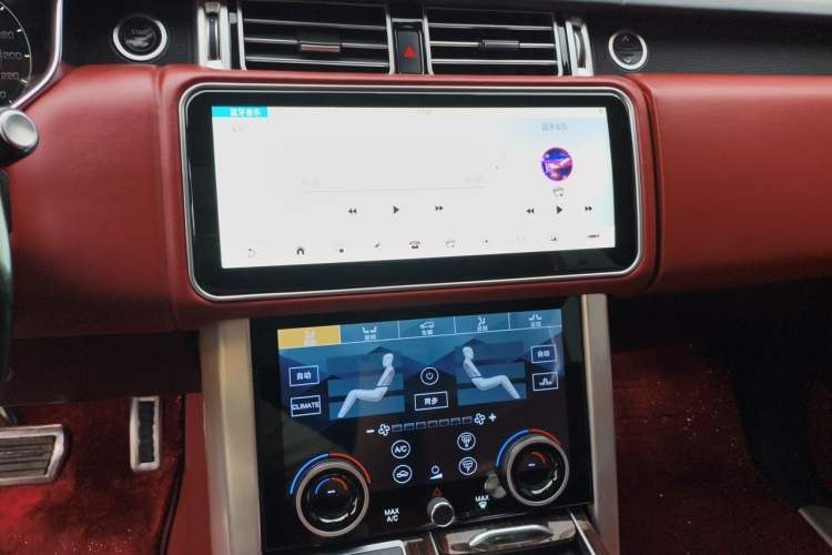 Used Land Rover Range  Audio And AC Panel