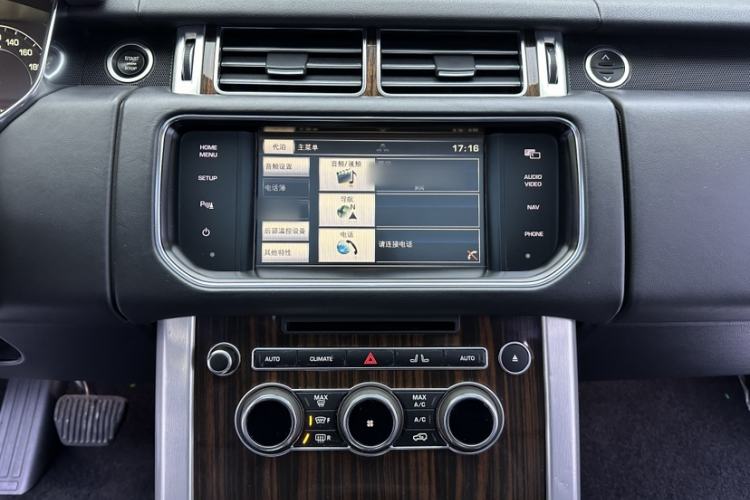 Used Land Rover Range 2015 3.0 SC V6 Vogue Audio And AC Panel