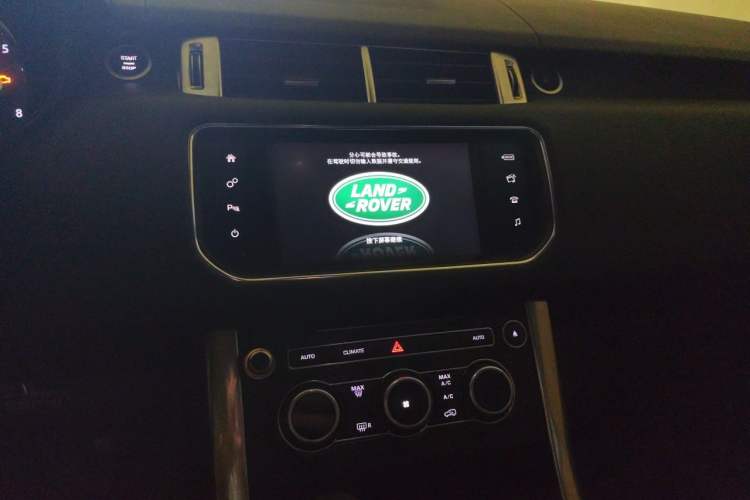 Used Land Rover Range  Audio And AC Panel