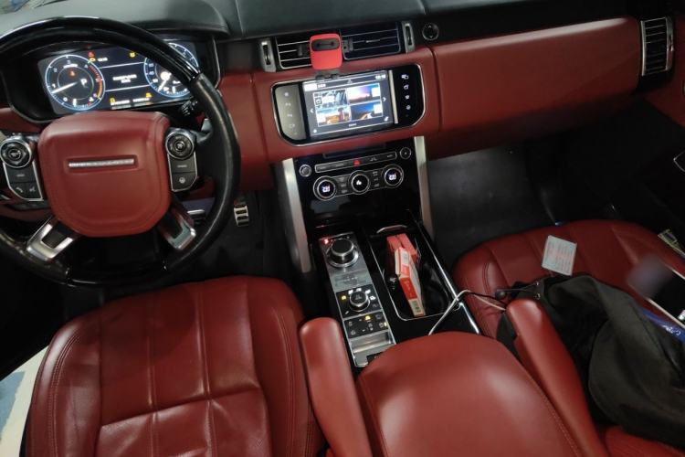 Used Land Rover Range  Center Console