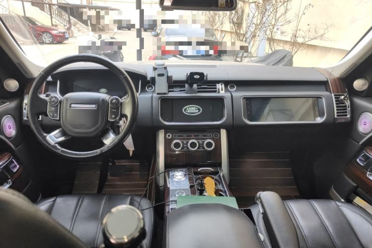 Used Land Rover Range 2015 3.0 SC V6 Vogue SE Long-Wheelbase Edition Center Console