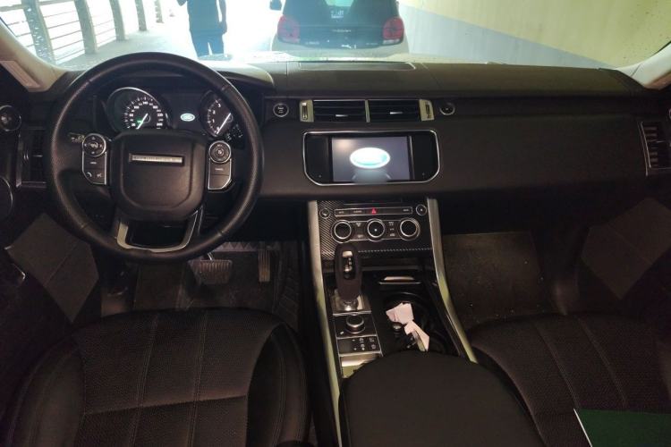 Used Land Rover Range  Center Console