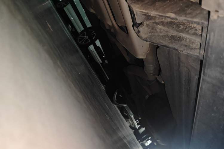 Used Land Rover Range  Chassis Front Left