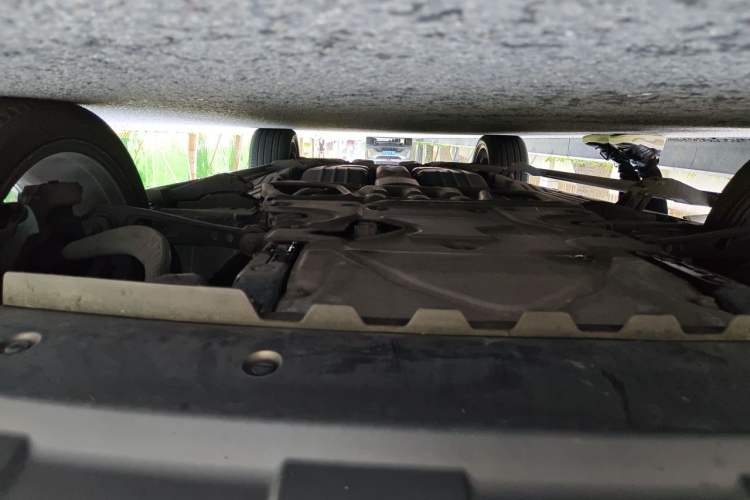 Used Land Rover Range 2015 3.0 SC V6 Vogue Chassis Front