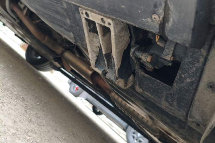 Used Land Rover Range  Chassis Rear Left