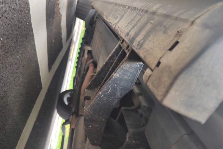 Used Land Rover Range  Chassis Rear Left