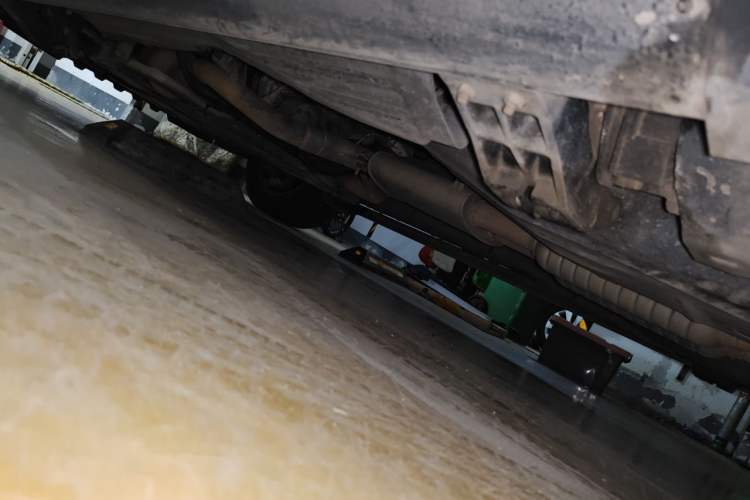 Used Land Rover Range  Chassis Rear Left