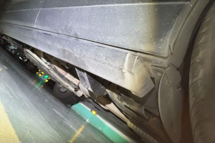 Used Land Rover Range  Chassis Rear Left