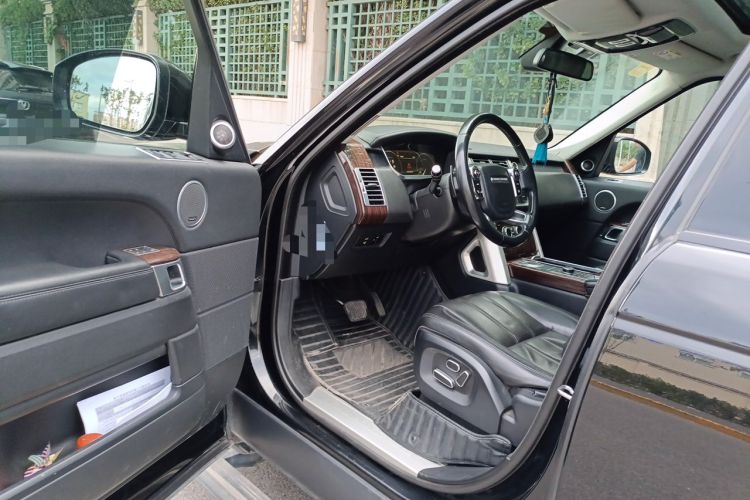Used Land Rover Range 2015 3.0 SC V6 Vogue Driver Seat