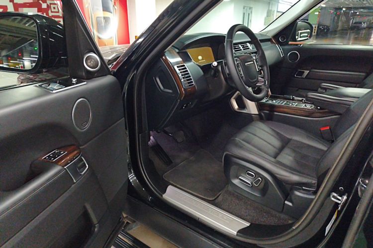 Used Land Rover Range 2015 3.0 SC V6 Vogue Driver Seat