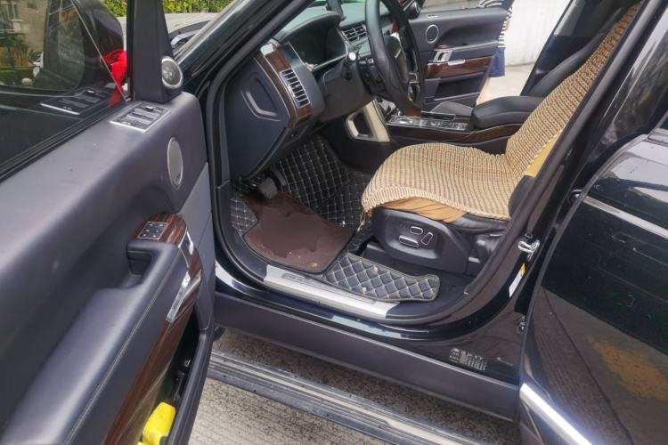 Used Land Rover Range 2015 3.0 SC V6 Vogue SE Long-Wheelbase Edition Driver Seat