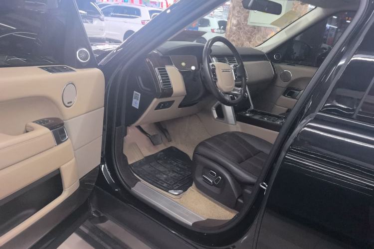 Used Land Rover Range 2015 3.0 SC V6 Vogue Driver Seat