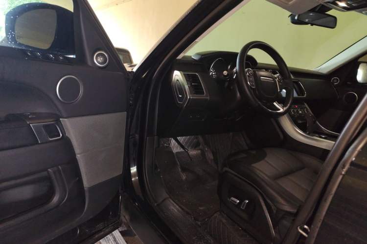 Used Land Rover Range  Driver Seat