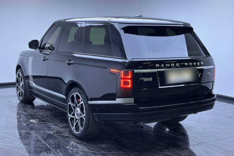 Used Land Rover Range 2015 3.0 SC V6 Vogue Exterior 2
