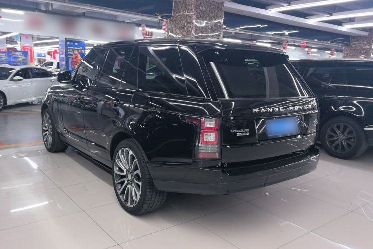 Used Land Rover Range 2015 3.0 SC V6 Vogue Exterior 4