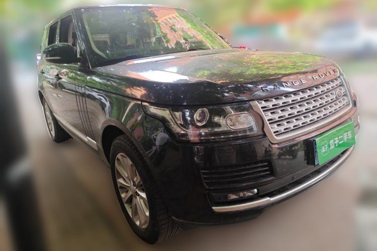 Used Land Rover Range 2015 3.0 SC V6 Vogue Front Right 45 Deg