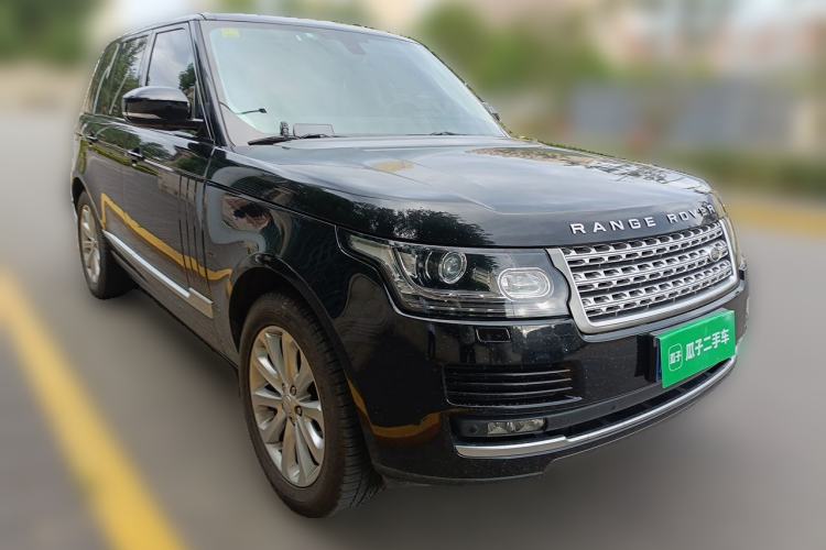 Used Land Rover Range 2015 3.0 SC V6 Vogue Front Right 45 Deg
