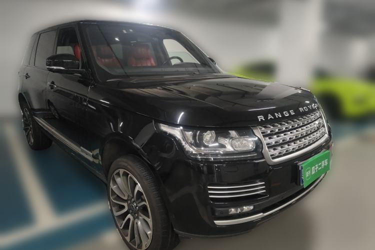 Used Land Rover Range  Front Right 45 Deg