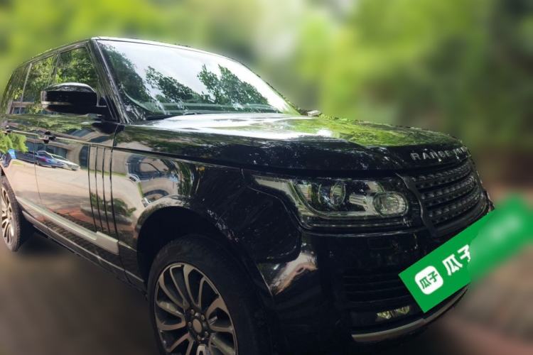 Used Land Rover Range  Front Right 45 Deg