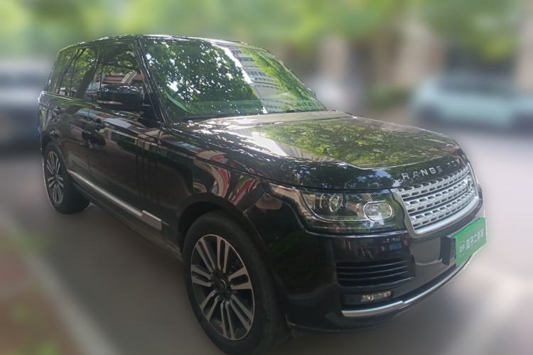 Used Land Rover Range 2015 3.0 SC V6 Vogue Front Right 45 Deg