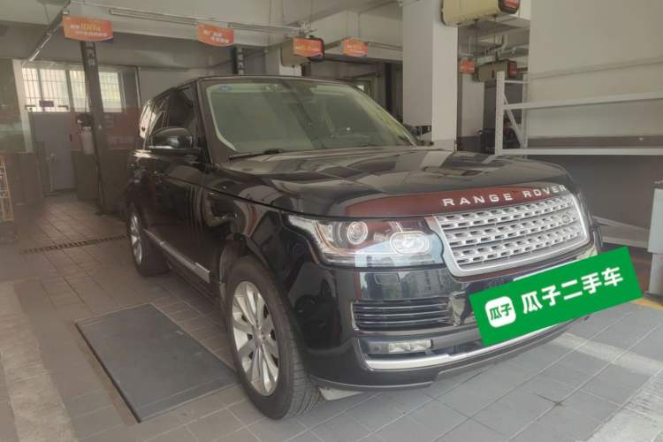 Used Land Rover Range 2015 3.0 SC V6 Vogue Front Right 45 Deg