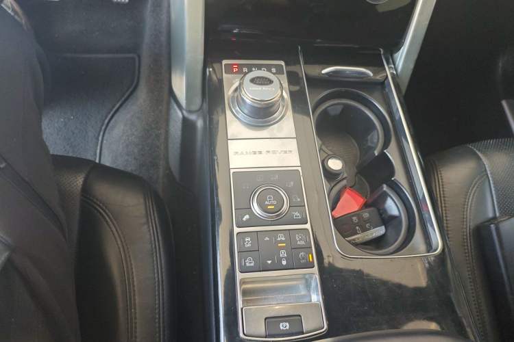 Used Land Rover Range  Gear Lever