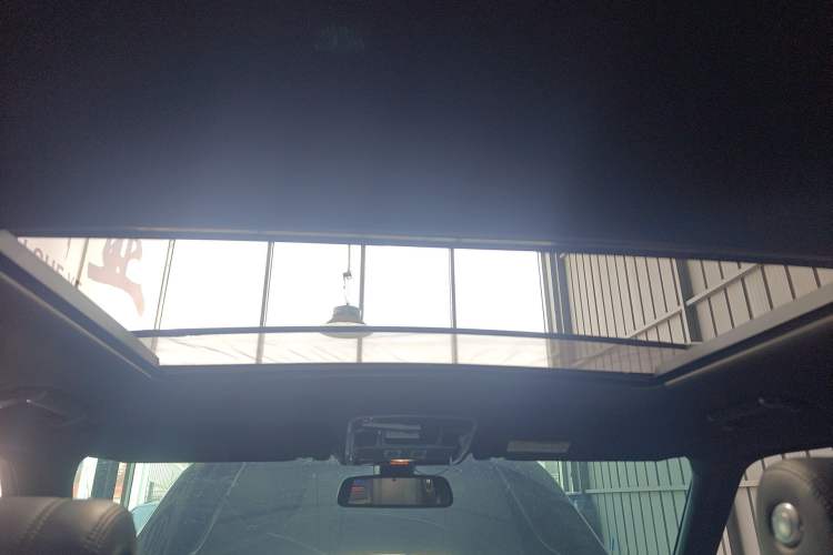 Used Land Rover Range 2015 3.0 SC V6 Vogue Headliner