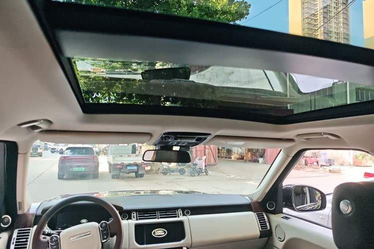 Used Land Rover Range 2015 3.0 SC V6 Vogue Headliner