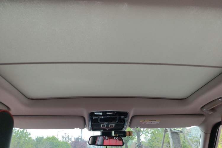 Used Land Rover Range 2015 3.0 SC V6 Vogue Headliner