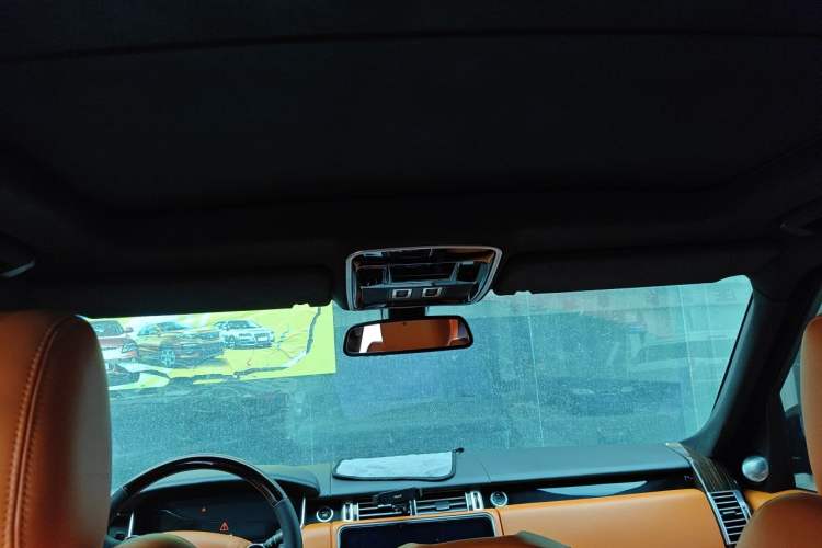Used Land Rover Range  Headliner