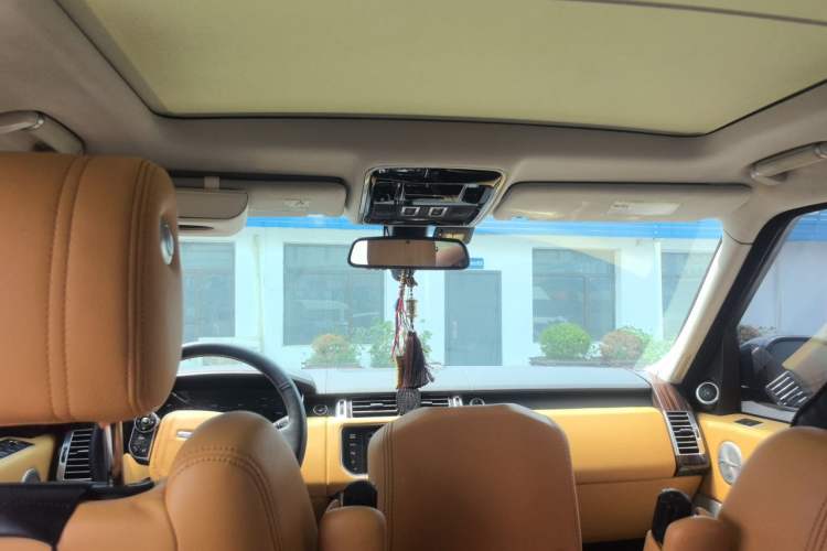 Used Land Rover Range  Headliner