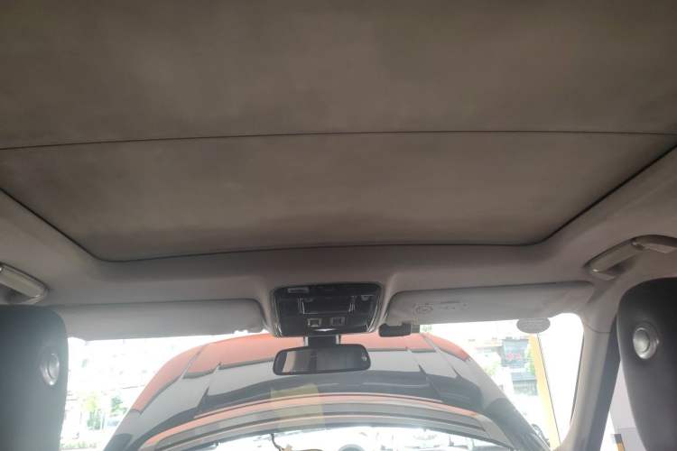 Used Land Rover Range 2015 3.0 SC V6 Vogue Headliner