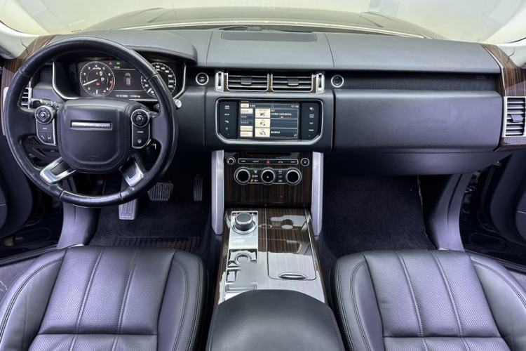 Used Land Rover Range 2015 3.0 SC V6 Vogue Interior 5