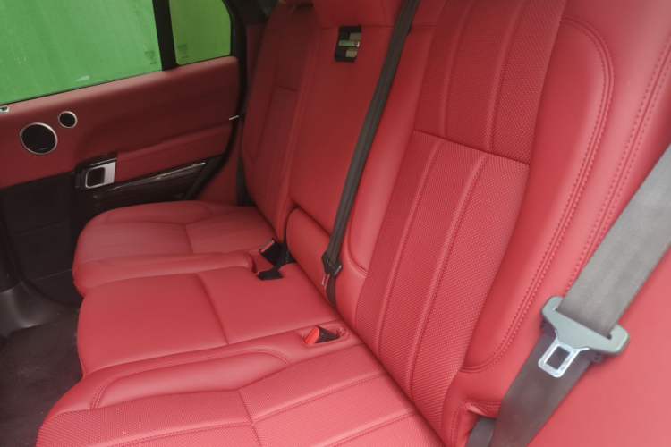 Used Land Rover Range  Left Rear Seat