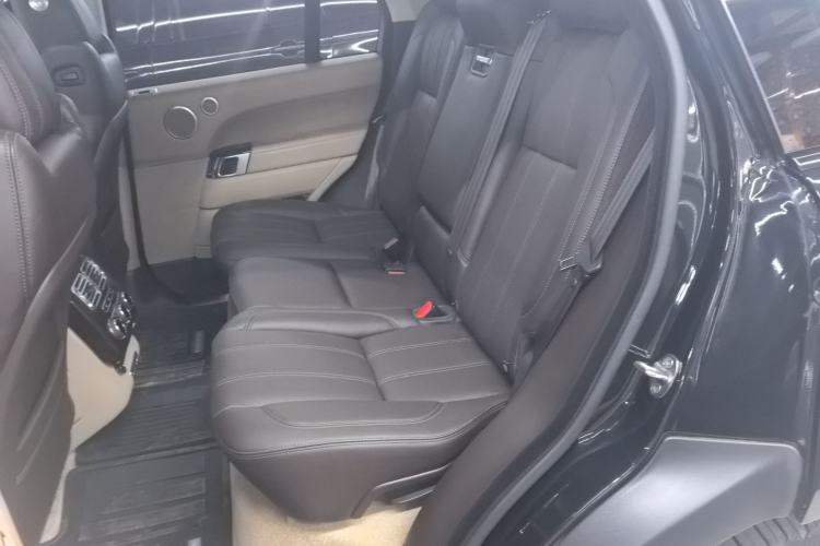 Used Land Rover Range 2015 3.0 SC V6 Vogue Left Rear Seat