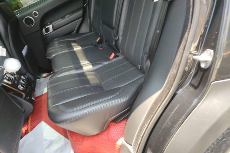 Used Land Rover Range 2015 3.0 SC V6 Vogue Left Rear Seat