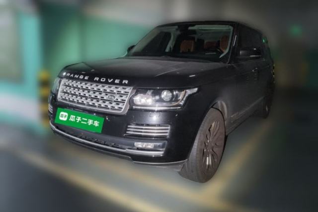 Ojetý Land Rover Range Range Rover 2015 model (3.0) with four seats