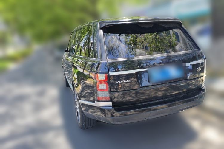 Used Land Rover Range  Rear Left 45 Deg
