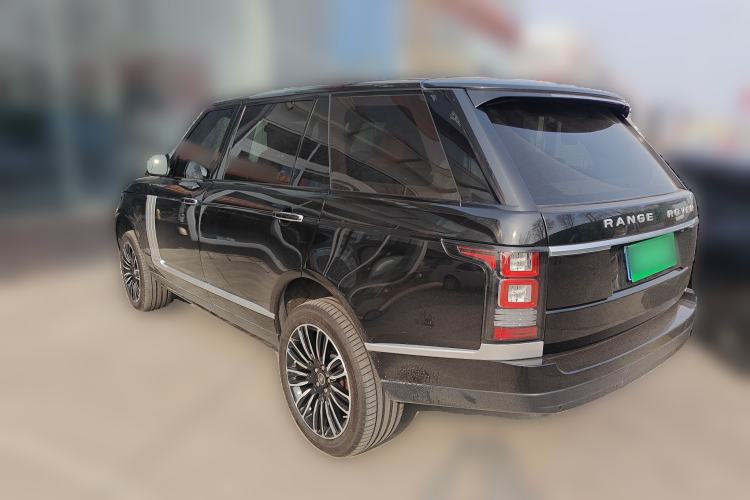Used Land Rover Range 2015 3.0 TDV6 Vogue SE Extended-Length Model Rear Left 45 Deg